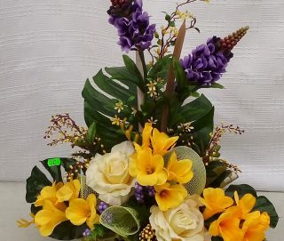 Stroiki i dekoracje z kwiatów sztucznych2